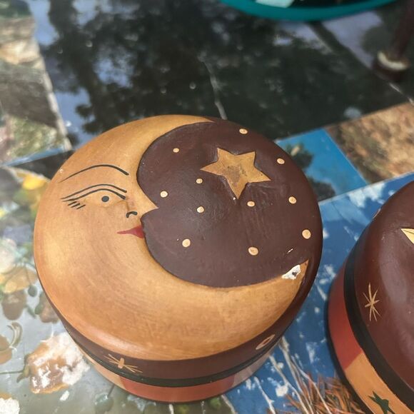 2 Vintage Celestial Trinket Box Wood Carved SUN & Moon Jewellery Holder 3.5" - Picture 6 of 16